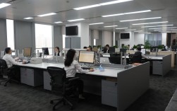 上海公司员工为何在北京上班？