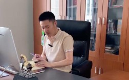 在小公司当总经理