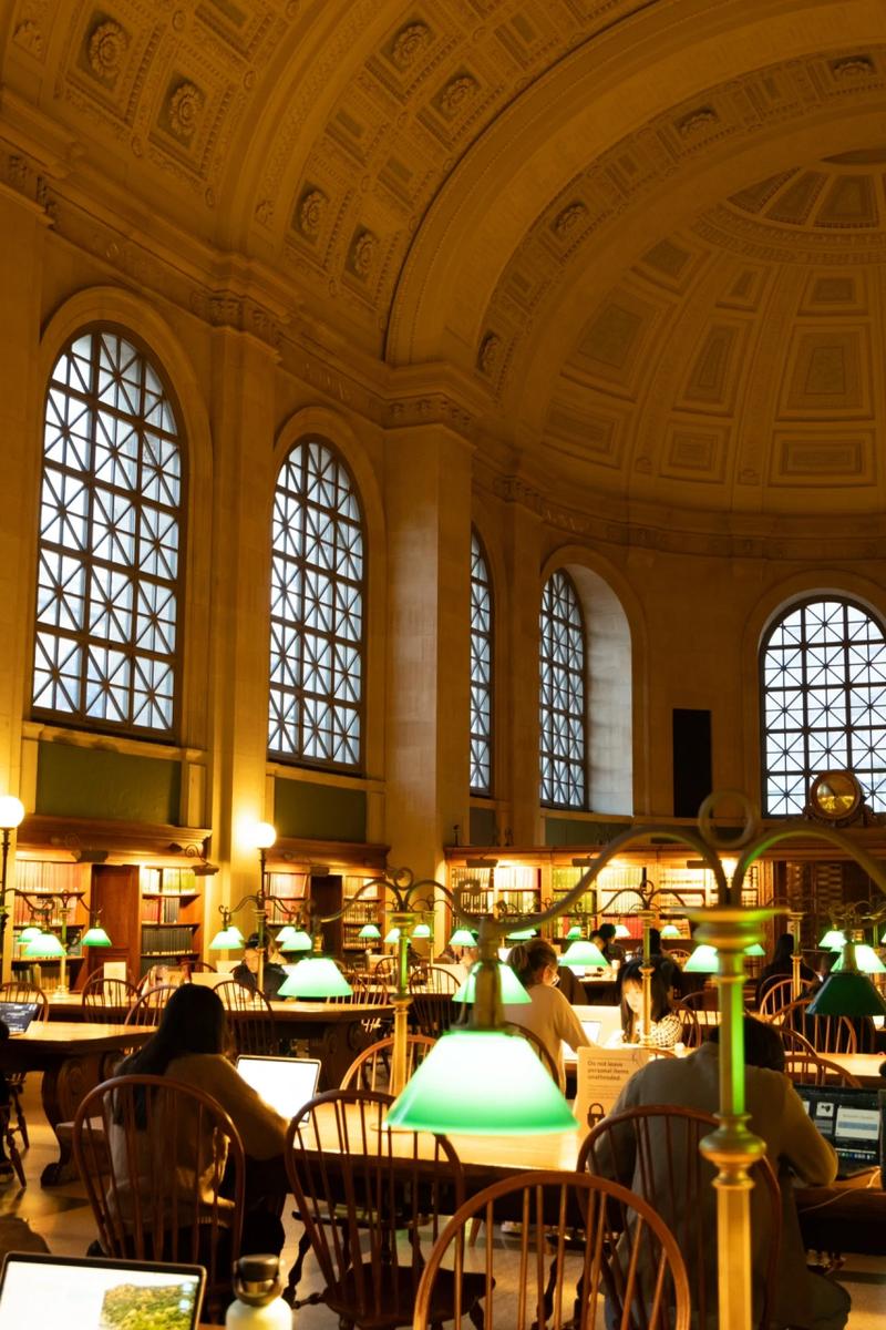 雅思口语中如何描述public building?-图2 雅思口语中如何描述public building?-图2