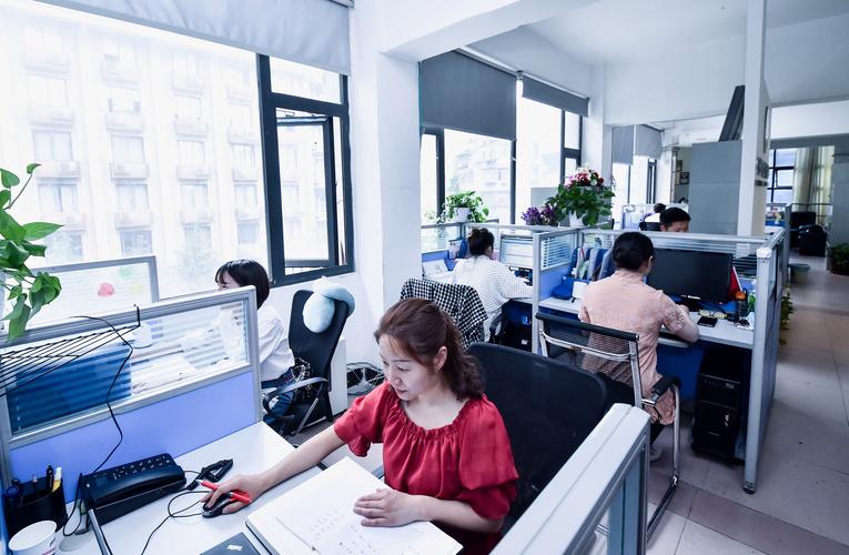 如何充分发挥人力资源部在公司中的作用？-图1