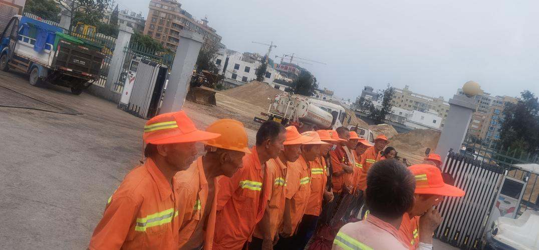 环境检测员招聘，需哪些核心资质与经验？-图3