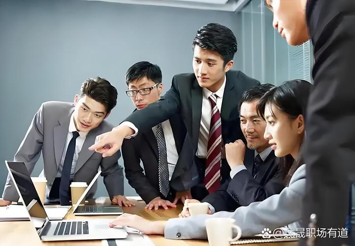 HR不能和公司内部人员谈恋爱吗-图1