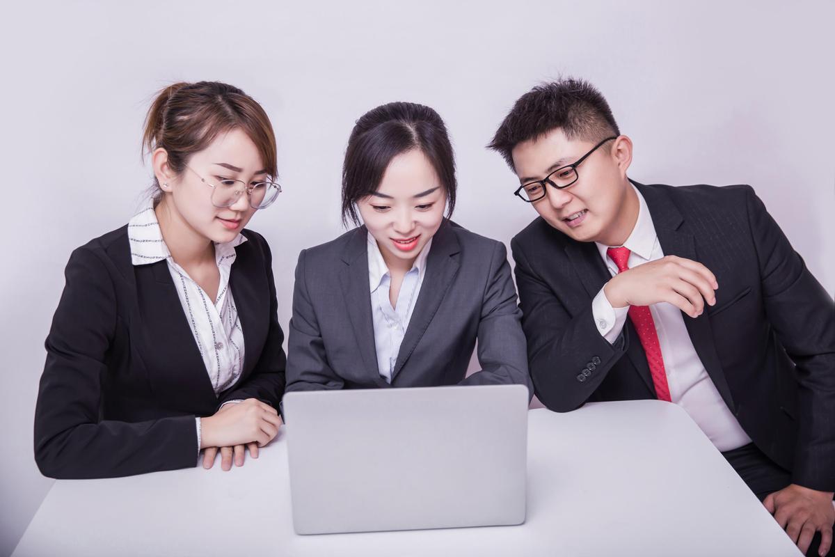 小公司HR如何兼顾多角色与效率?-图1 小公司HR如何兼顾多角色与效率?-图1