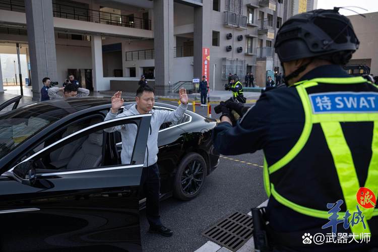 广东特警招聘条件有哪些?-图2 广东特警招聘条件有哪些?-图2