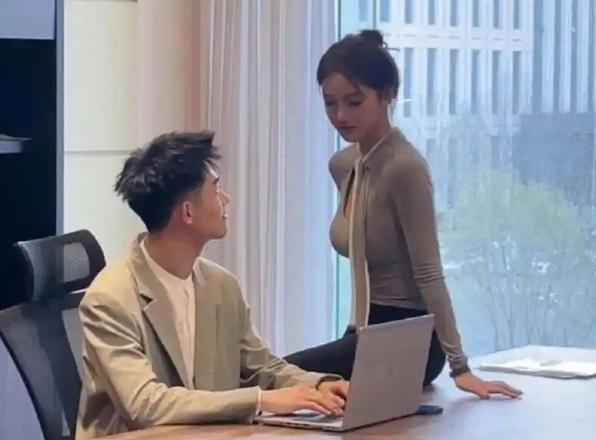 职场恋情，HR与同事能否相恋？-图2