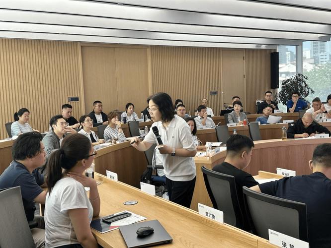 华为中层管理者培训如何提升领导力？-图2