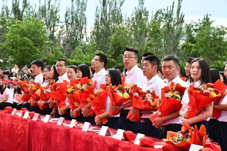 怀仁教师招聘何时开始?报名条件是什么?-图1 怀仁教师招聘何时开始?报名条件是什么?-图1