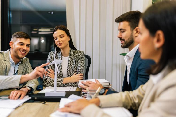 HR如何有效沟通分公司老板?-图3 HR如何有效沟通分公司老板?-图3